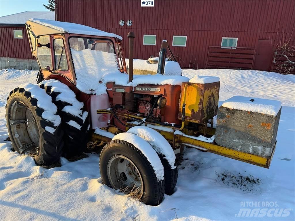 Nuffield 60 Трактори
