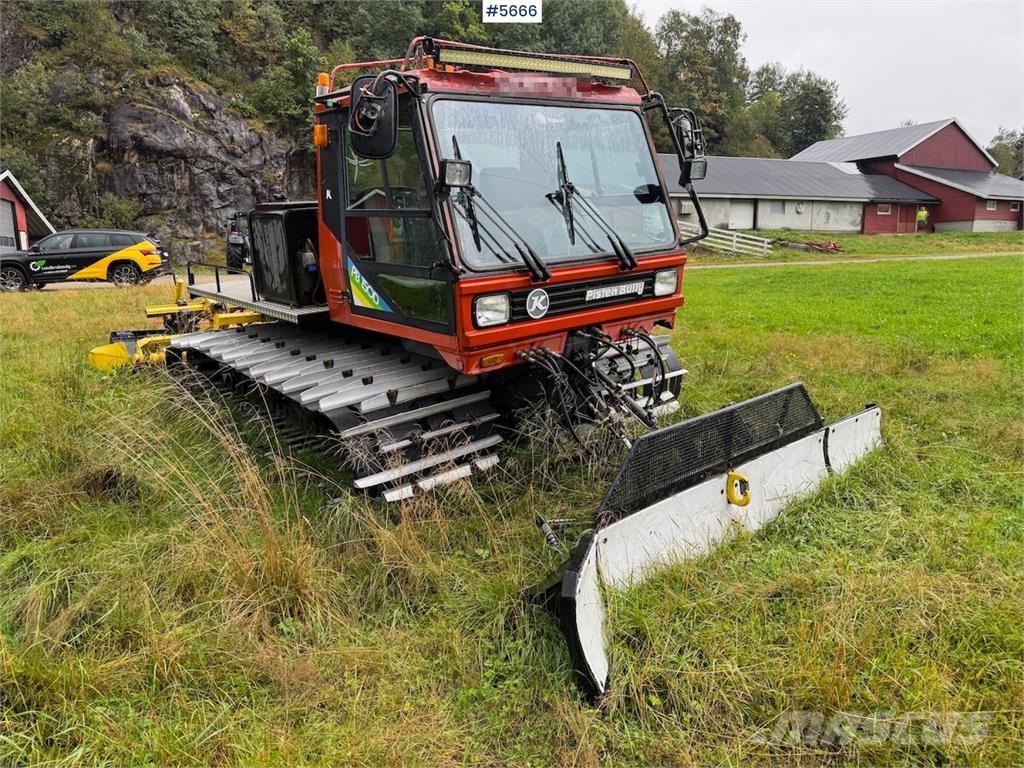  Pisten Bully 150D Снігоочищувальні ножі та плуги