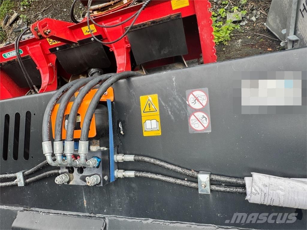 Quicke SC M+ 230 Снігоочищувальні ножі та плуги
