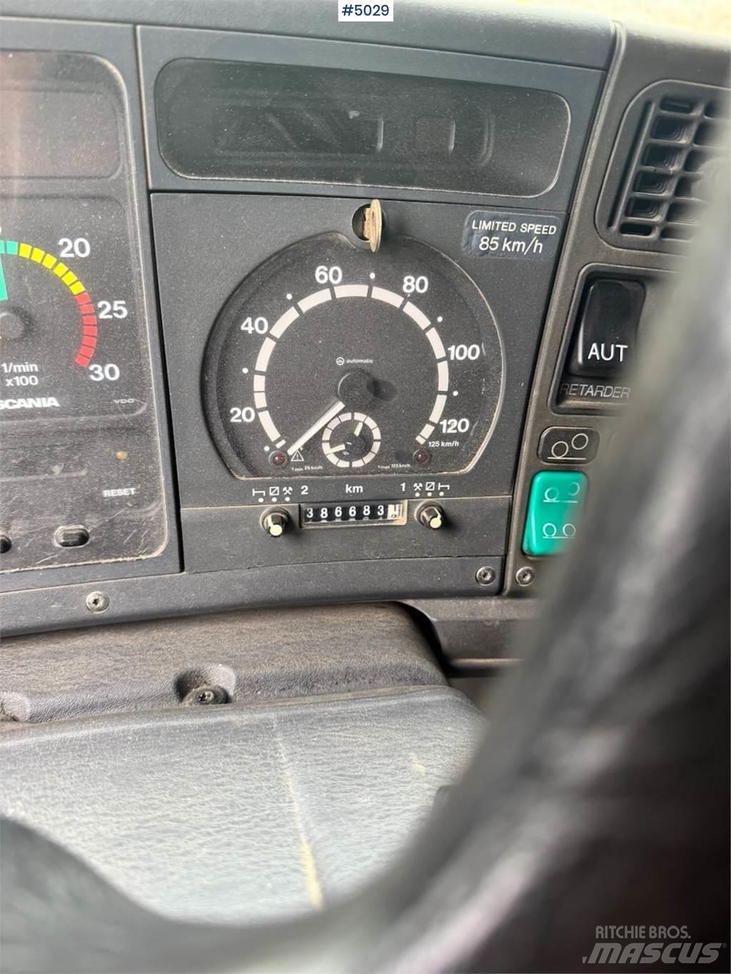 Scania P124 Вантажівки / спеціальні