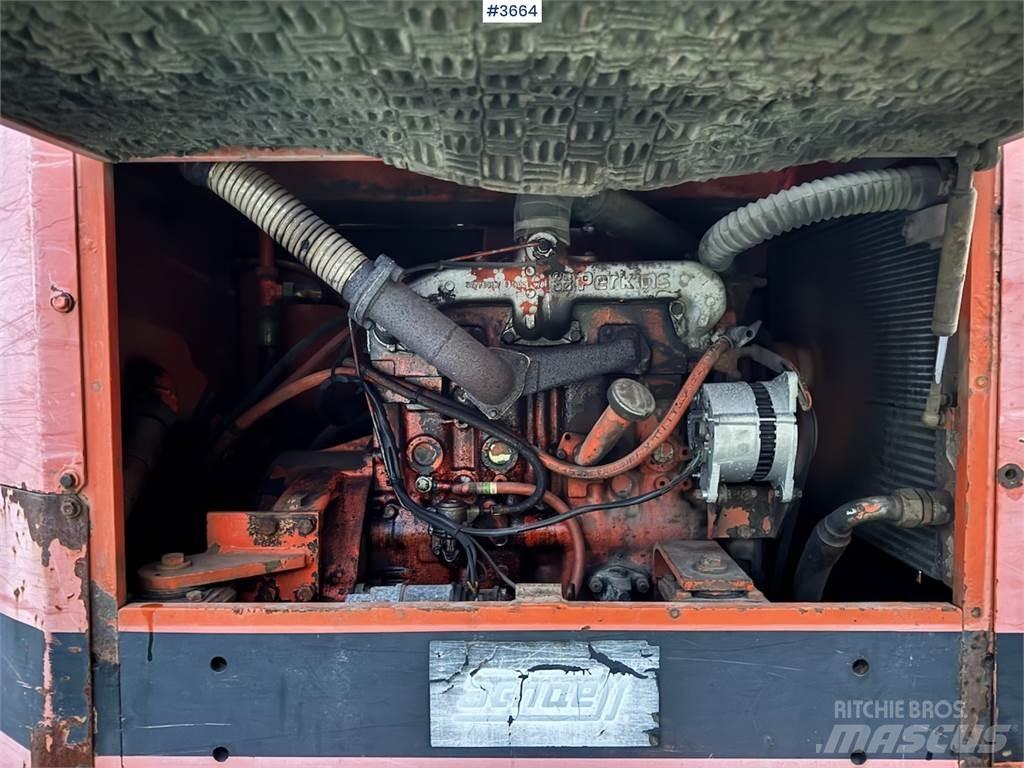 Schaeff HR 30 Гусеничні екскаватори