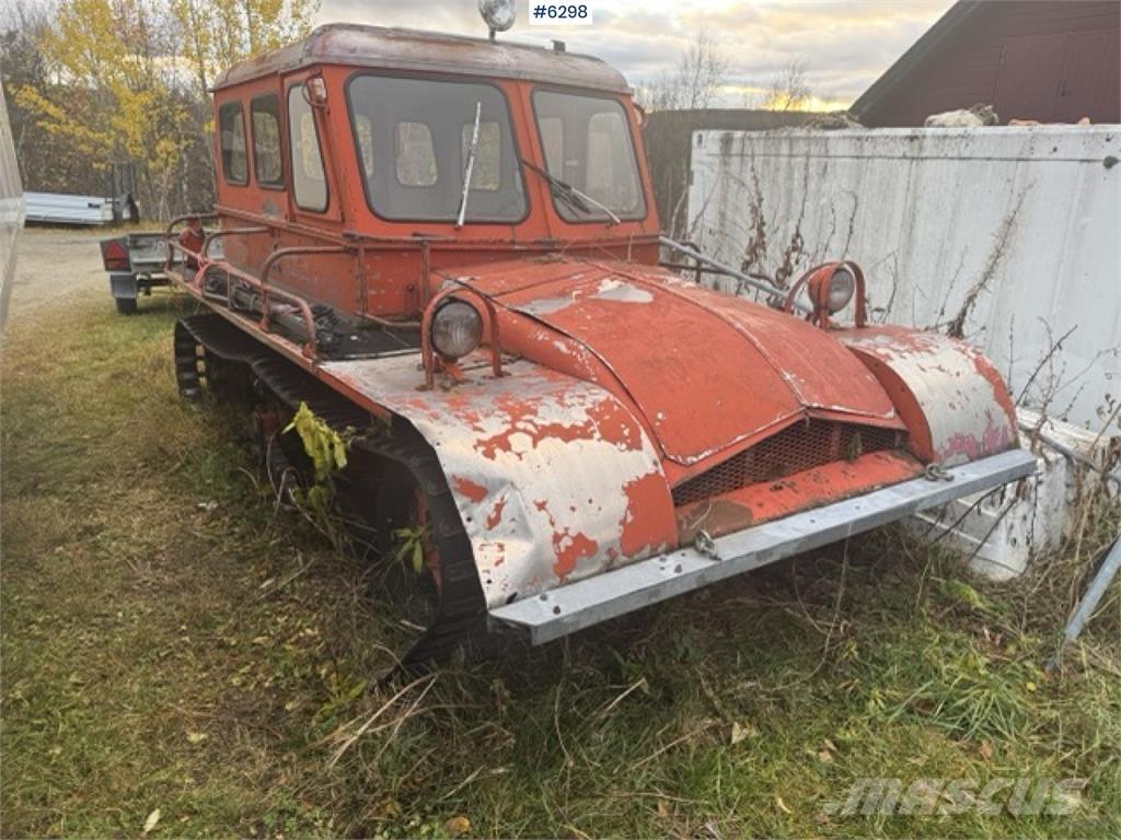 Snow trace St 4 Панельні фургони