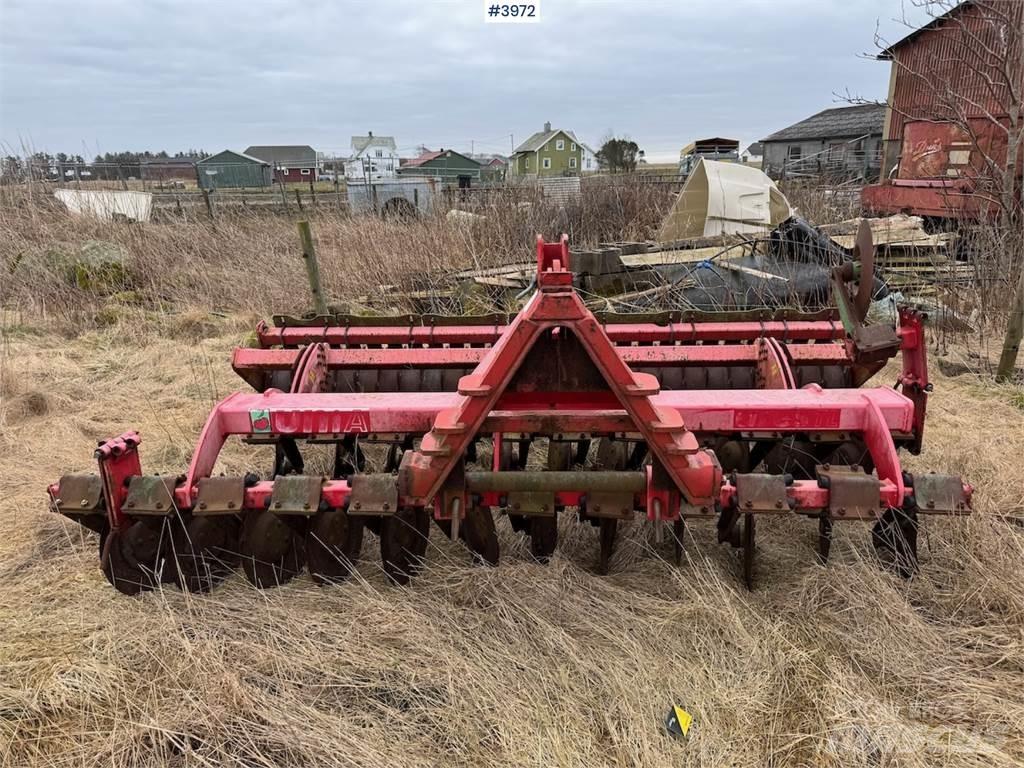Unia Ares 30 TL Сівалки