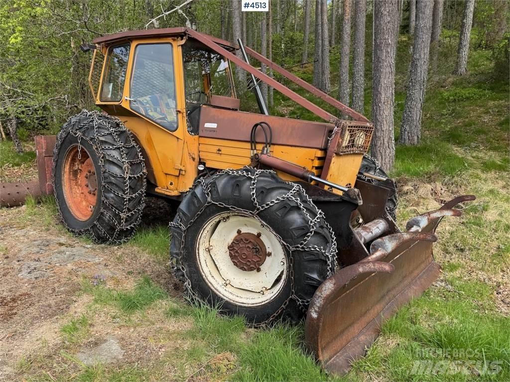 Valmet 702 Інше