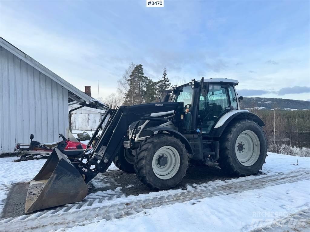 Valtra N134 Трактори
