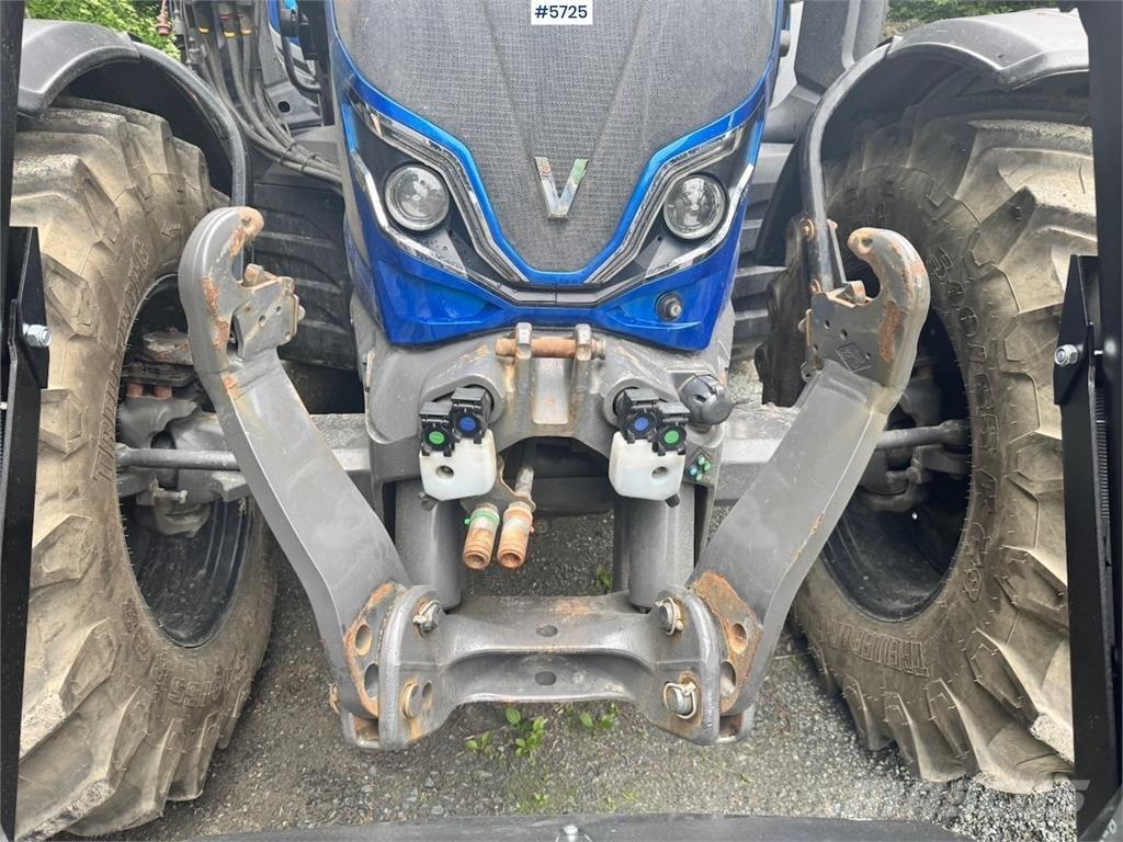 Valtra N175 Трактори