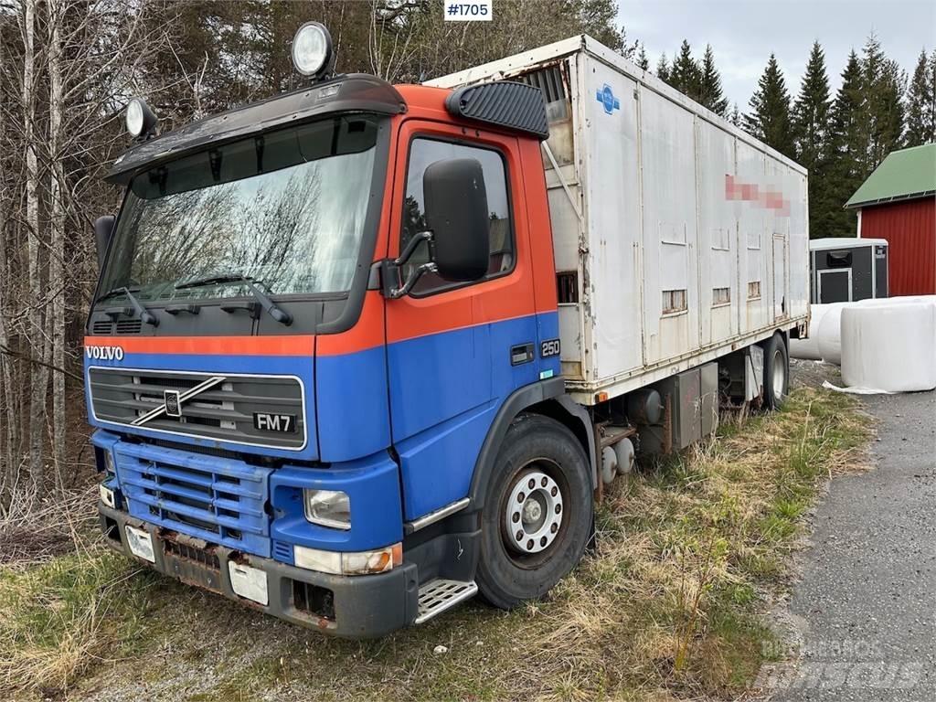 Volvo 250 4x2 Вантажівки / спеціальні