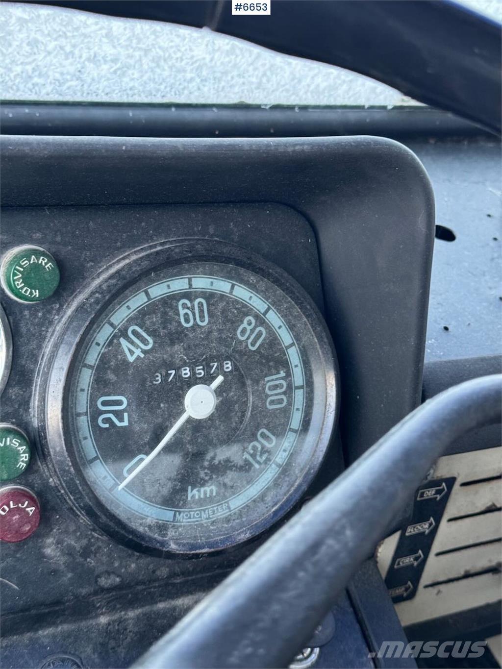 Volvo F85 Вантажівки / спеціальні