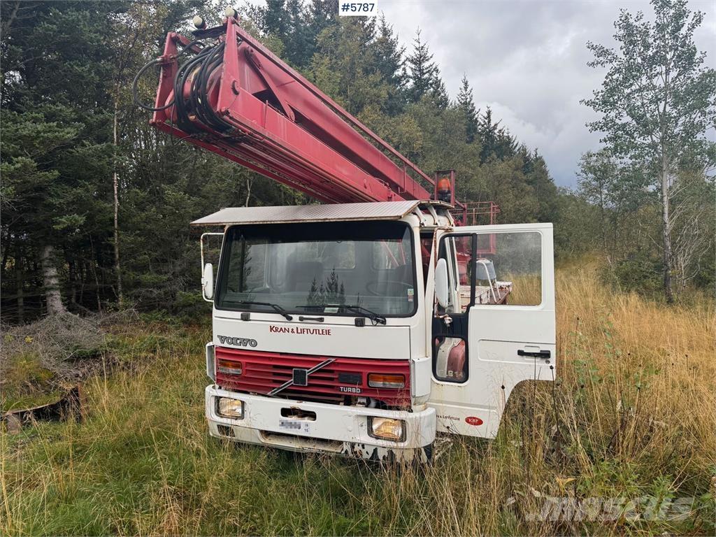 Volvo FL614 Автовишки на базі вантажівки