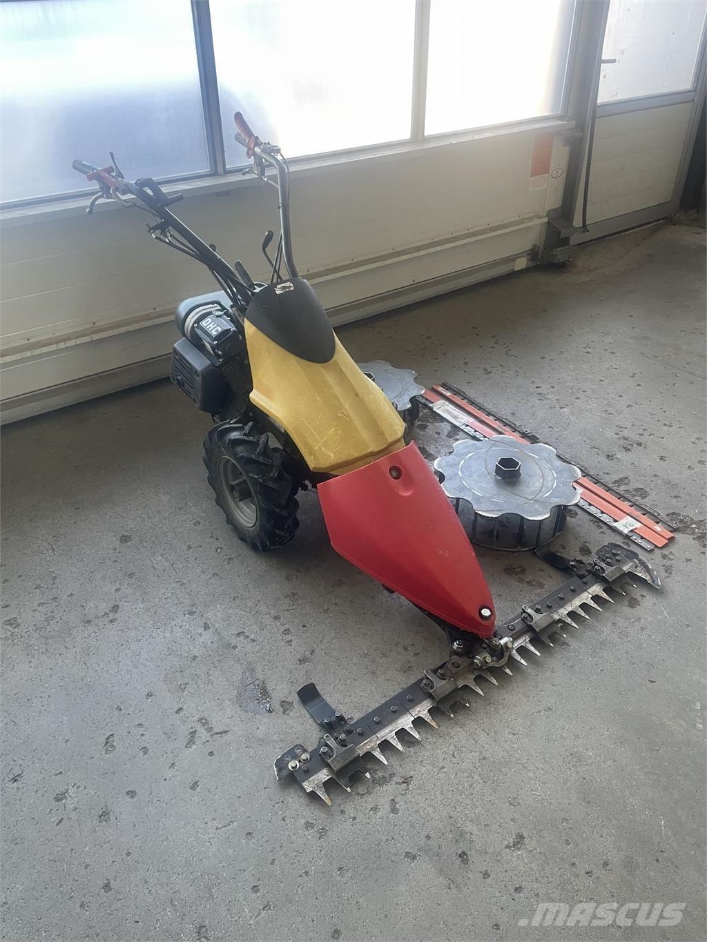 Aebi BM 8 Самохідні газонокосарки