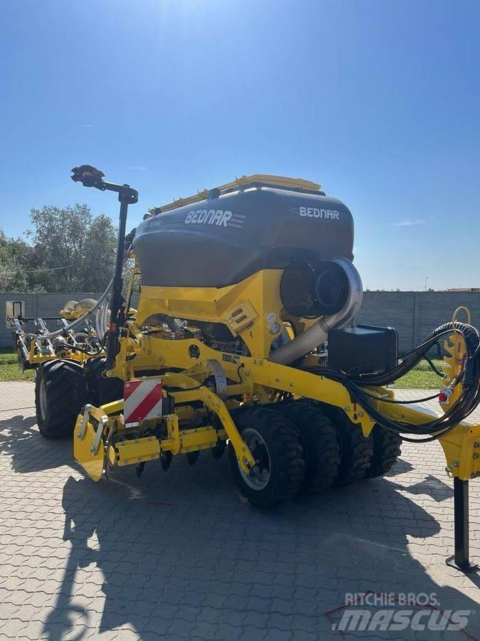 Bednar Omega Інші землеоброблювальні машини і додаткове обладнання