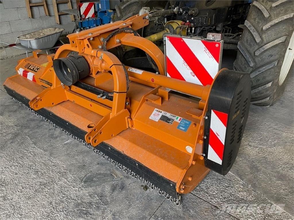 Berti Dual 280 Газонні і лукові косилки