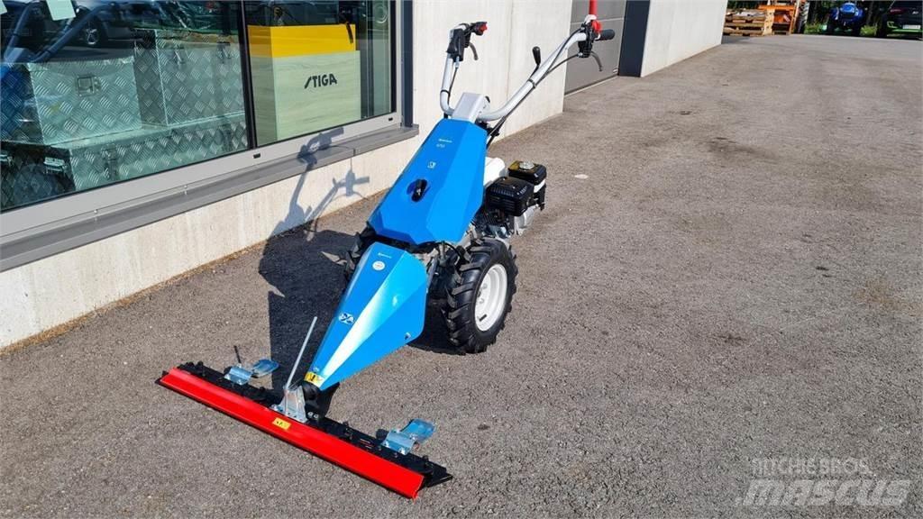 Bertolini 120S Самохідні газонокосарки