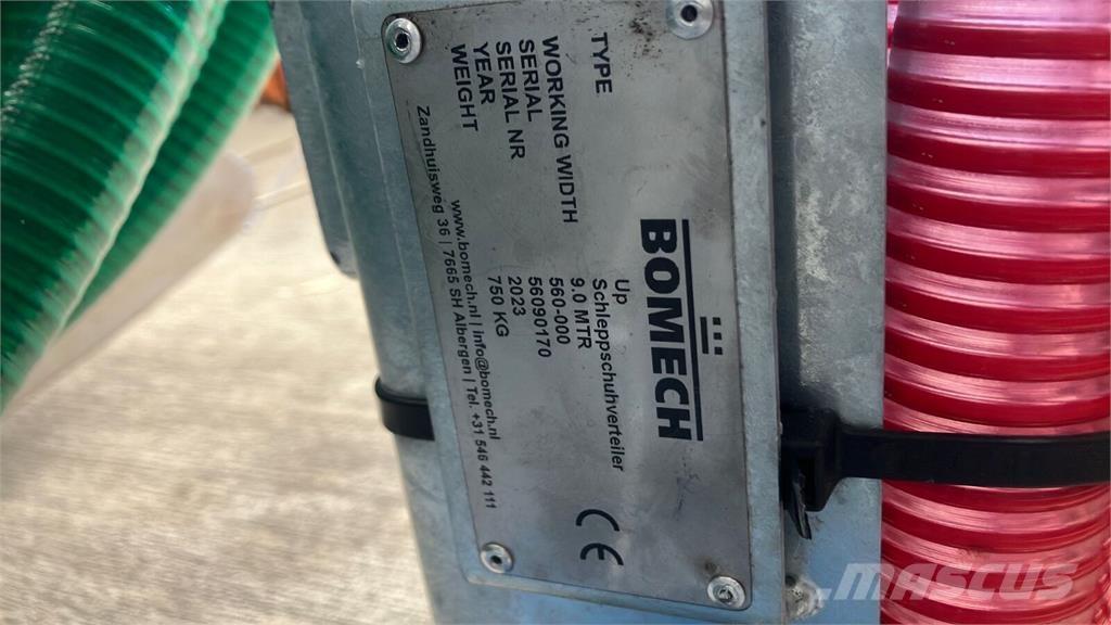 Bomech UP 9 Інші машини для розсіювання добрив