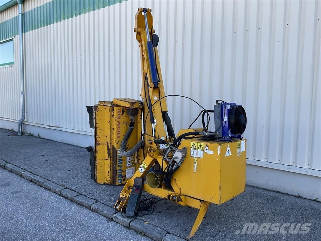 Bomford B 508 Самохідні газонокосарки