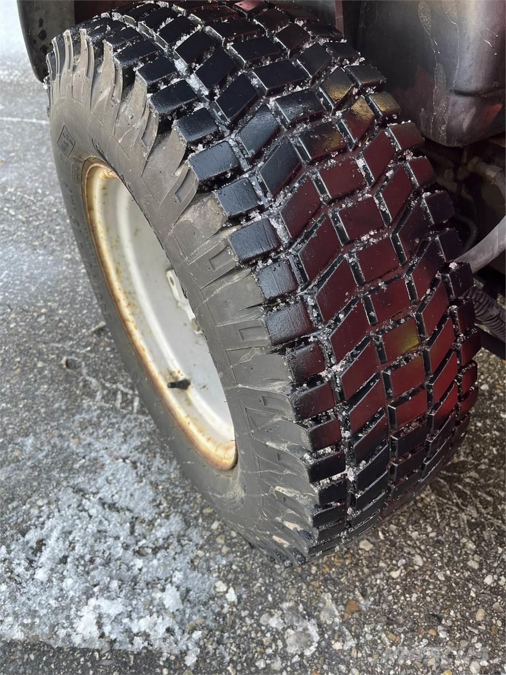 Carraro 4400 HST Комунальні автомобілі / автомобілі загального призначення