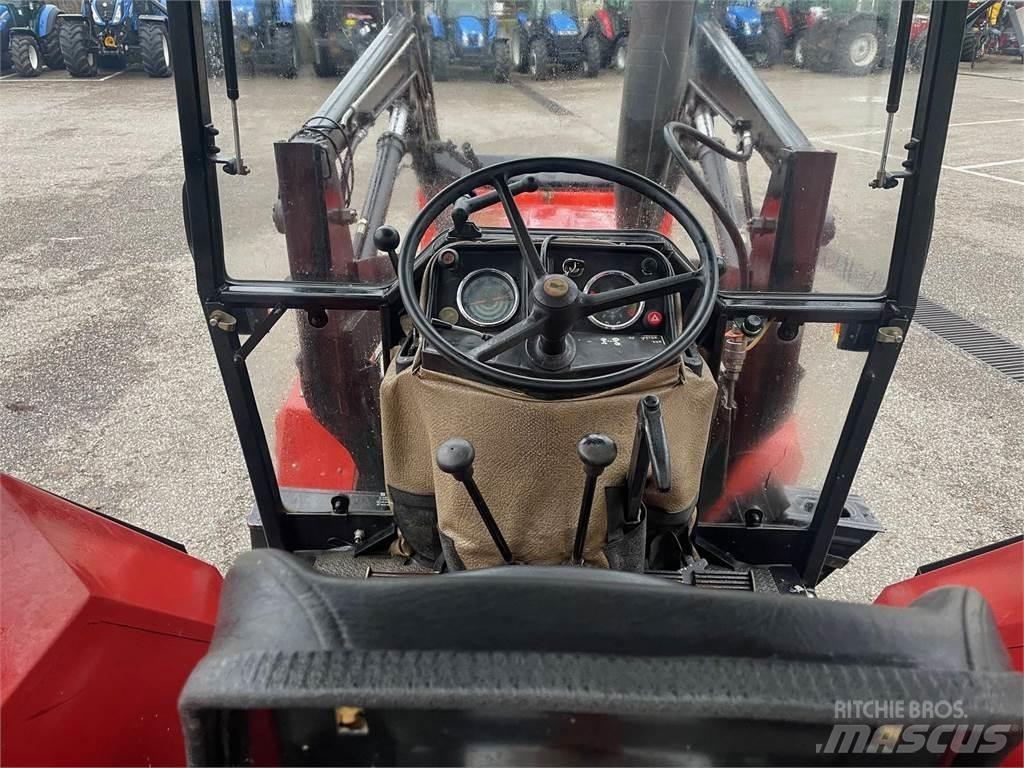 Case IH 533 Трактори