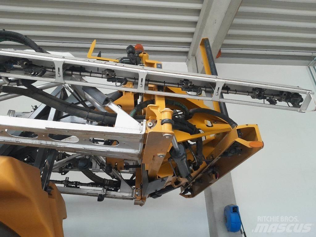 Challenger RG344 Причіпні обприскувачі