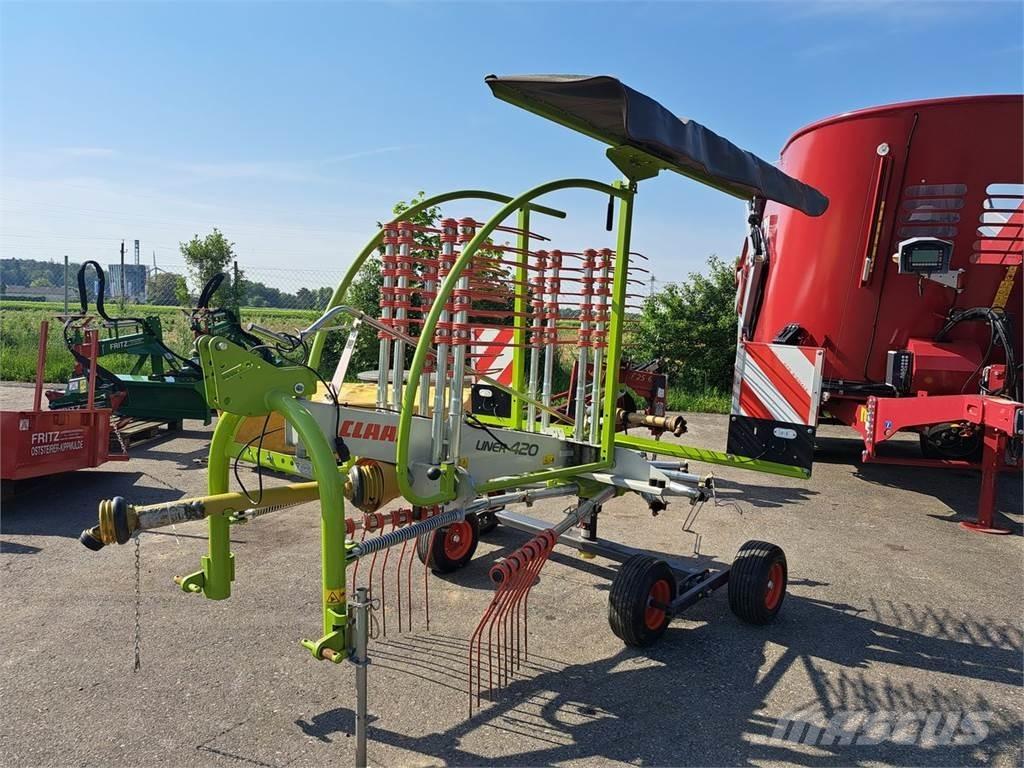 CLAAS Liner 420 Прибиральні комбайни