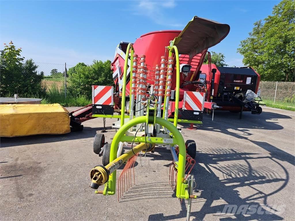 CLAAS Liner 420 Прибиральні комбайни