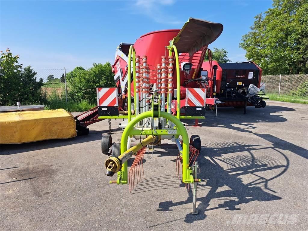 CLAAS Liner 420 Прибиральні комбайни