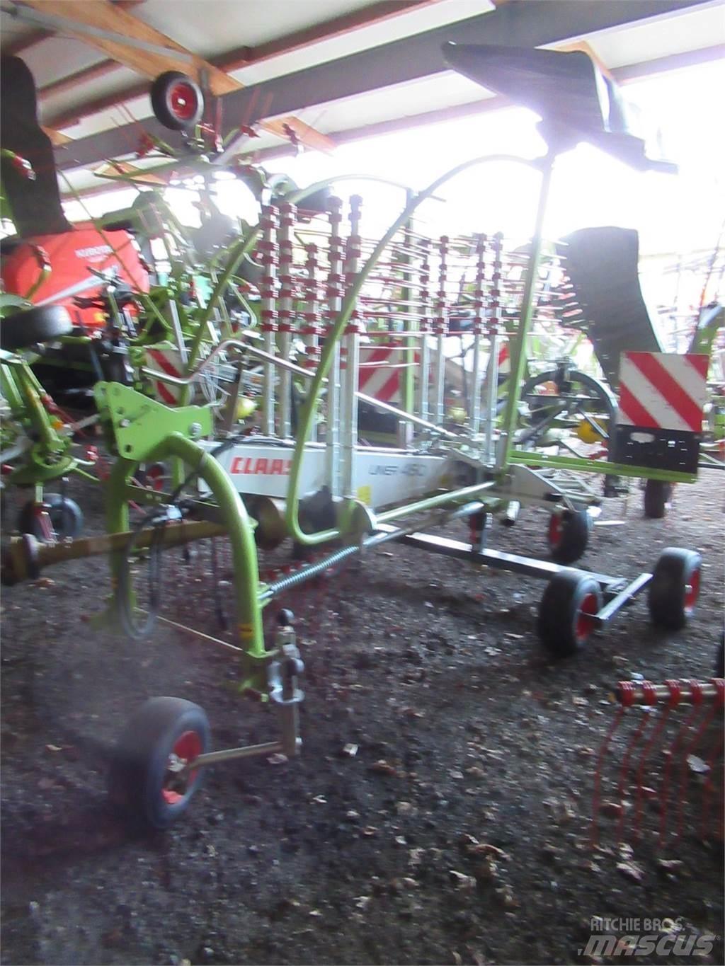 CLAAS Liner 450 Прибиральні комбайни