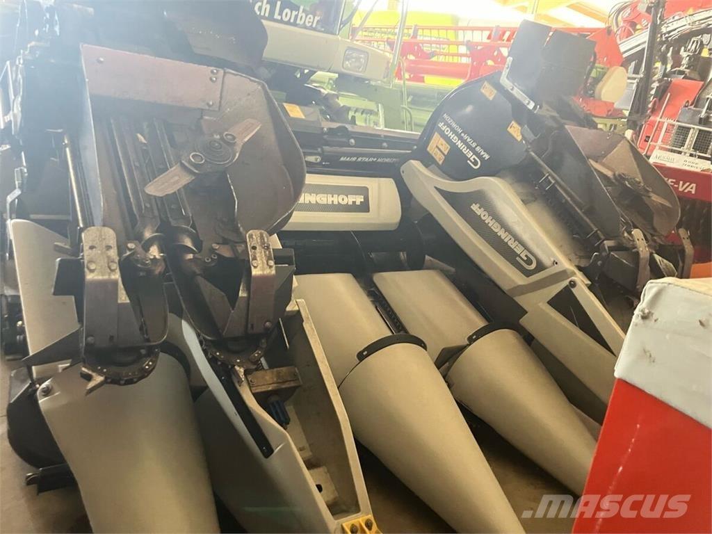 CLAAS Mega 370 Зернозбиральні комбайни