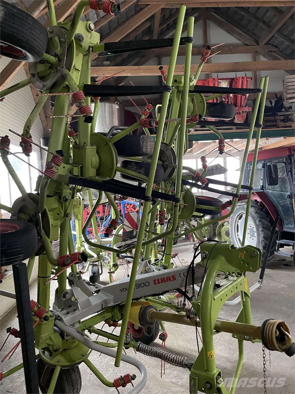 CLAAS Volto 900 Граблі і сінозворушувачі