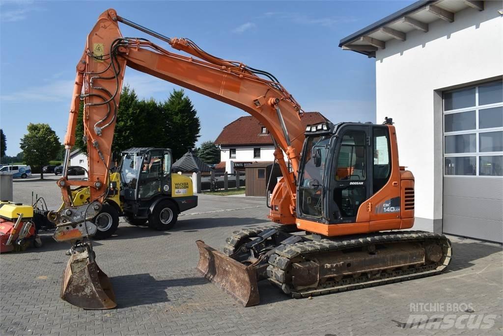 Doosan DX140LCR-3 Міні-екскаватори < 7т