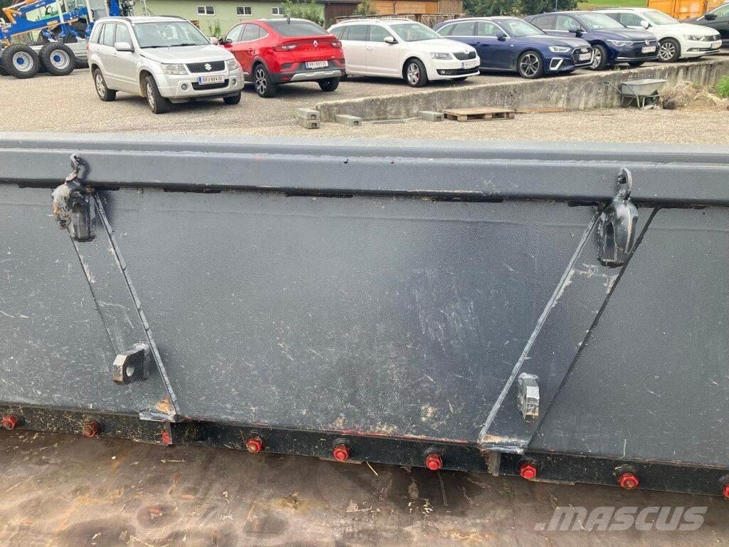  Dunggabel 2,2m Запчастини та додаткове обладнання для фронтальних навантажувачів