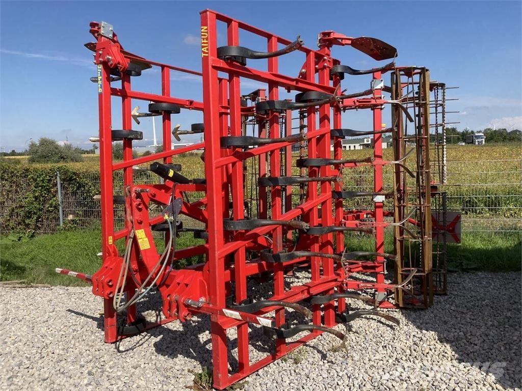 Einböck Taifun Культиватори