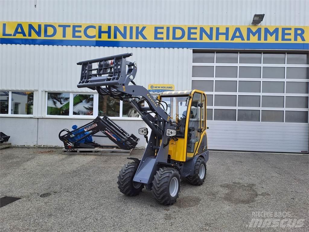 Eurotrac W 11 Фронтальні навантажувачі та екскаватори