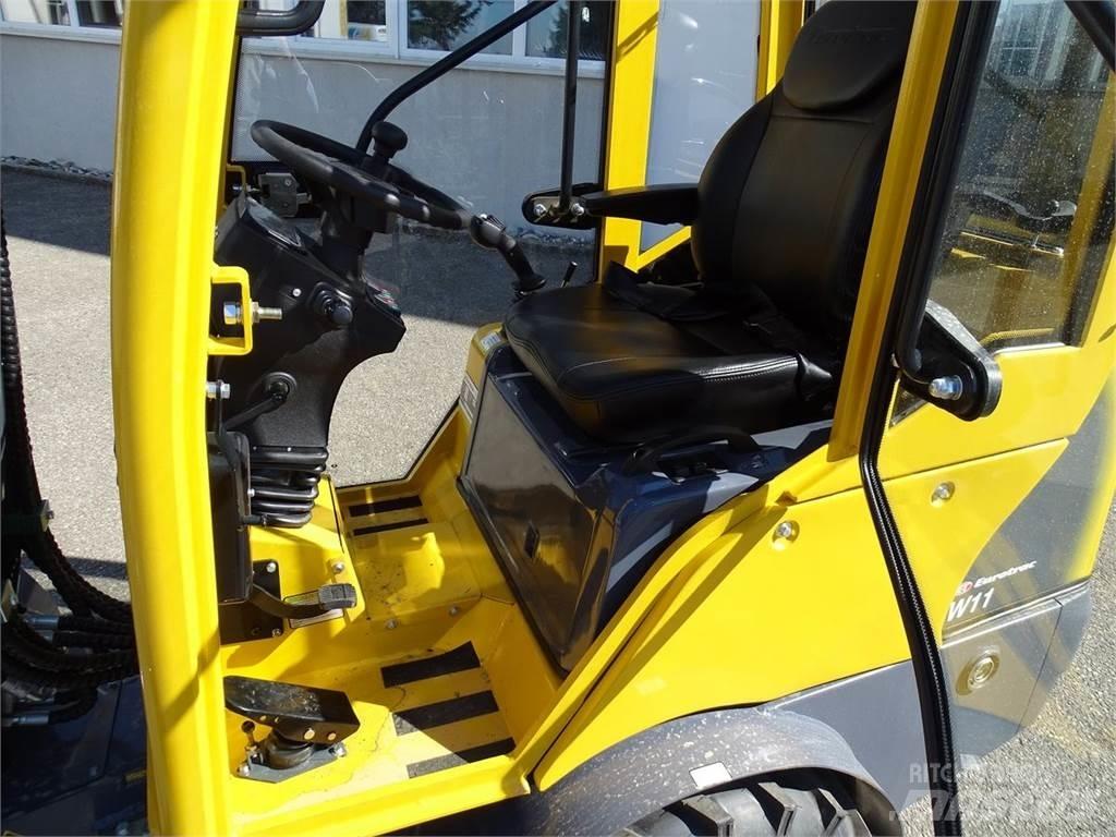 Eurotrac W11 C Фронтальні навантажувачі та екскаватори
