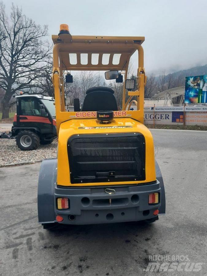 Eurotrac W12 F Фронтальні навантажувачі та екскаватори