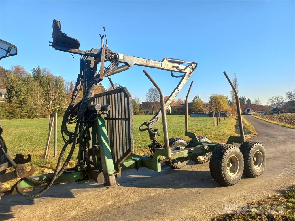 Farma 6to Лісові причепи