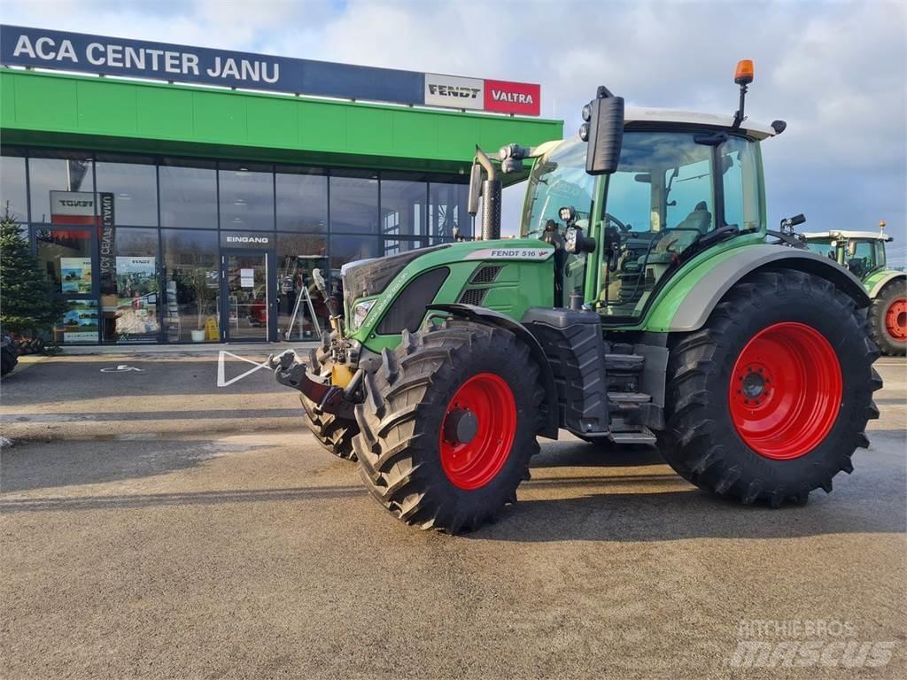 Fendt 516 Vario Трактори