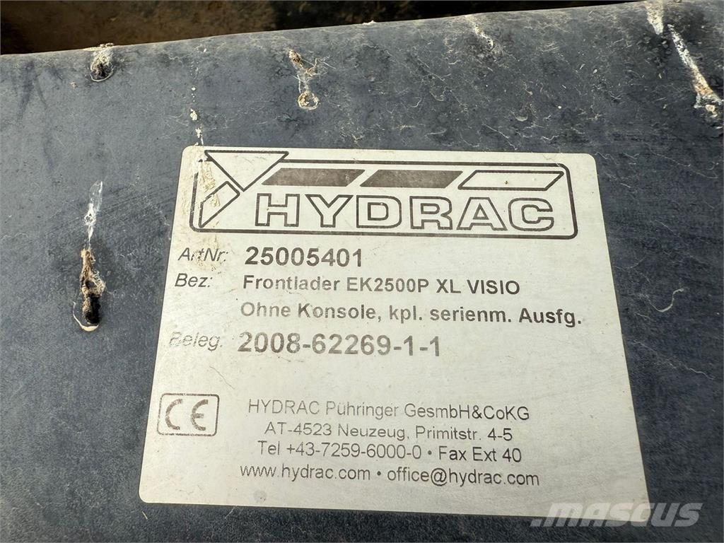 Fendt 718 Vario Трактори