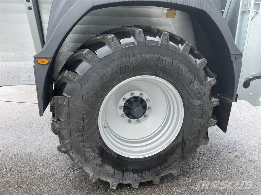 Fliegl ADS 120 Розсіювачі гною