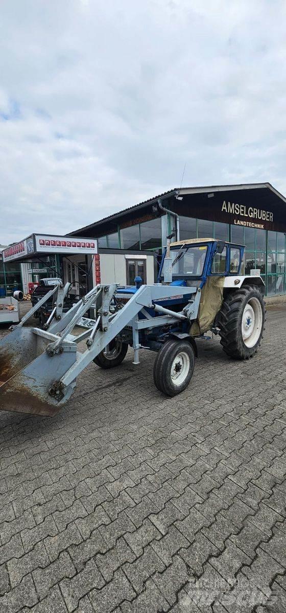 Ford 4000 Трактори