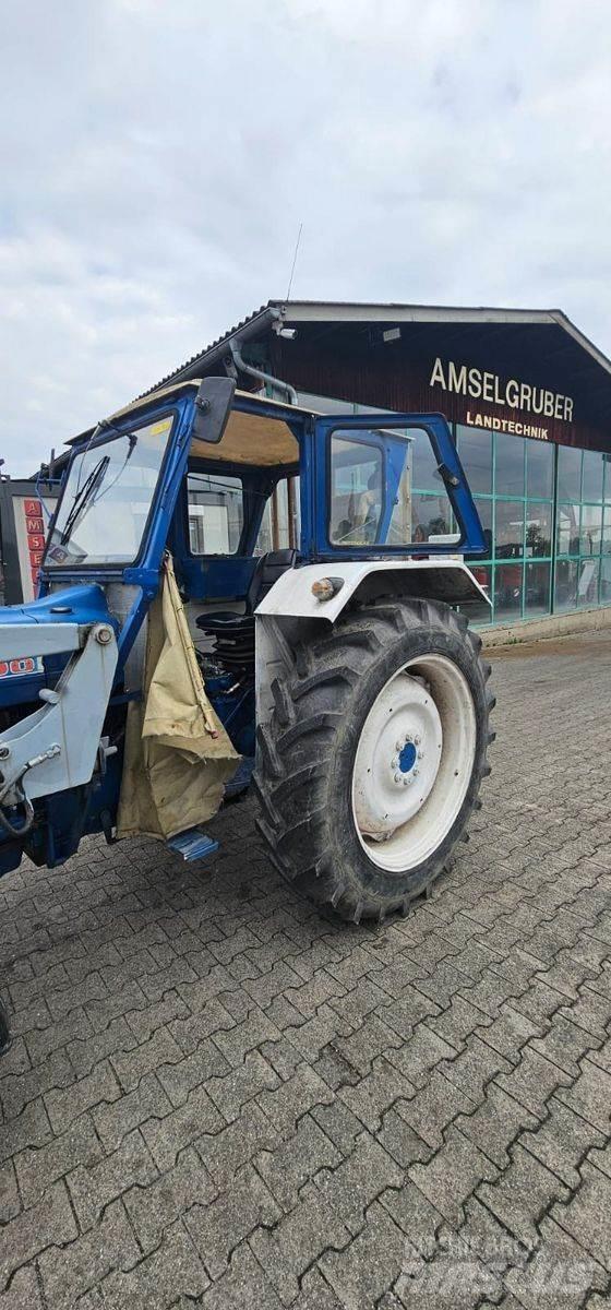 Ford 4000 Трактори