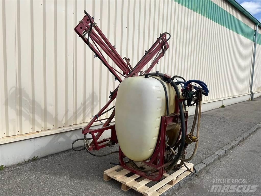 Hardi NK 600 Причіпні обприскувачі