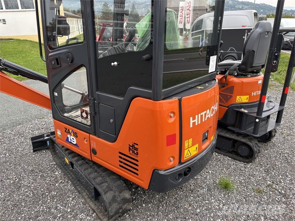 Hitachi ZX19-6 Гусеничні екскаватори