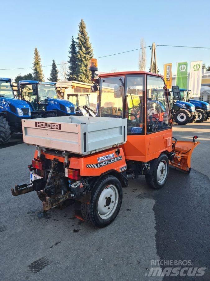Holder C-Trac 2.42 Трактори