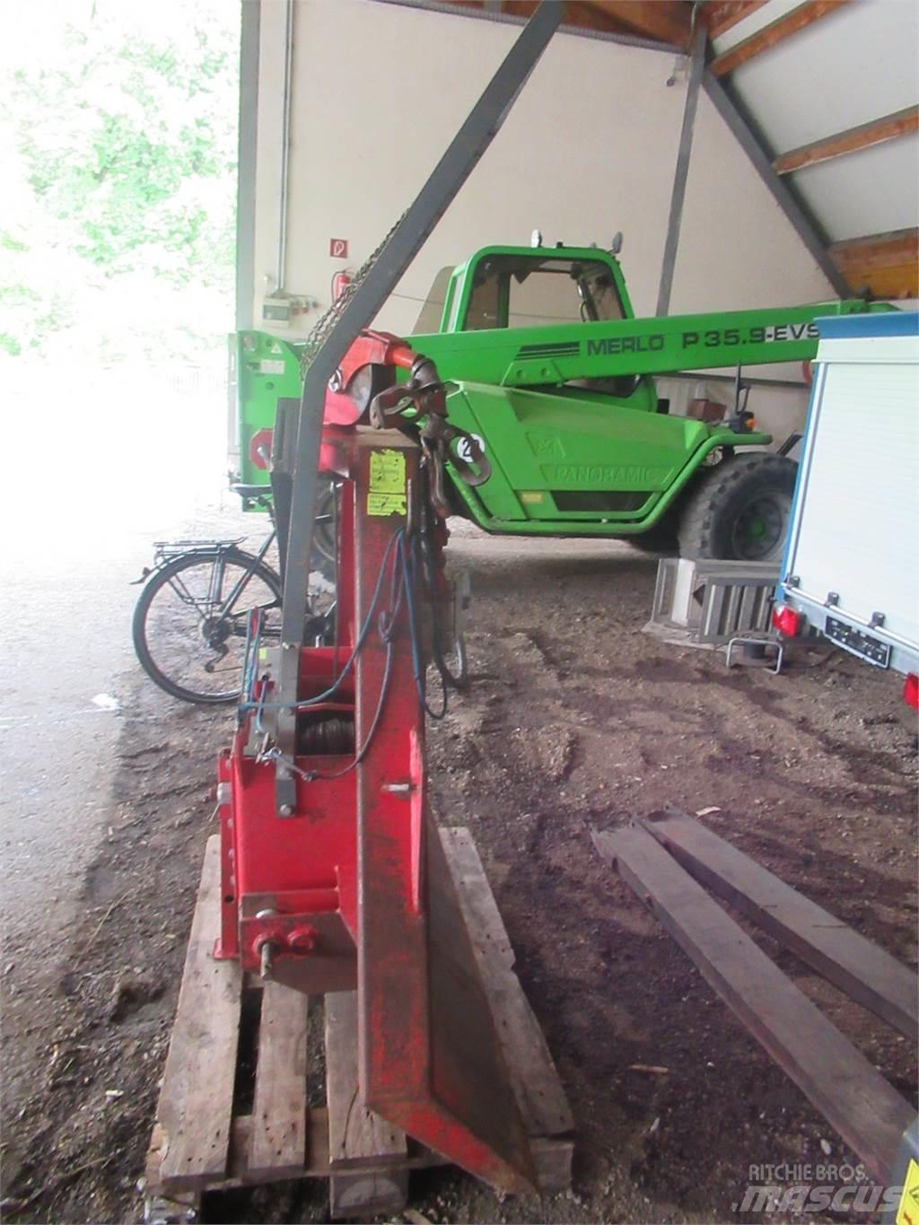  Holzknecht HS 205 B Лебідки