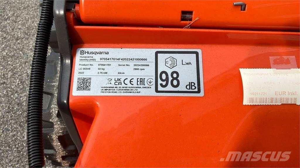 Husqvarna LC 353VE Самохідні газонокосарки