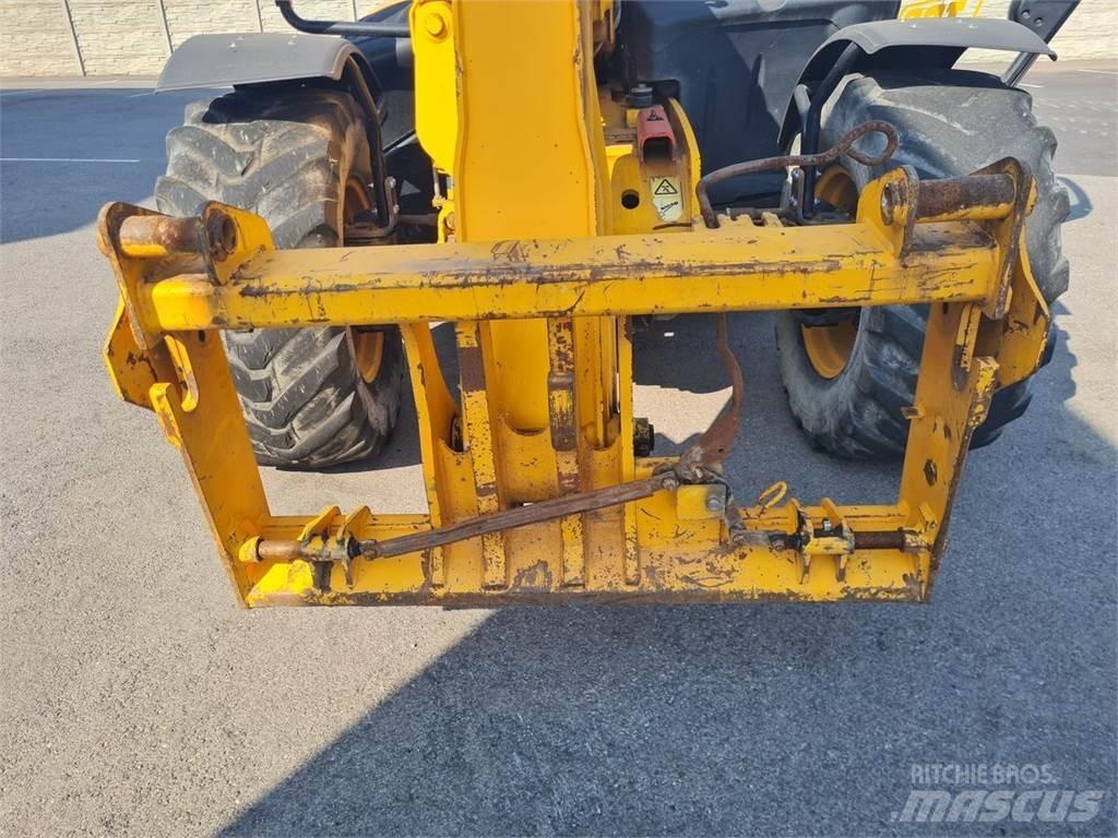 JCB 535 95 Телескопічні навантажувачі