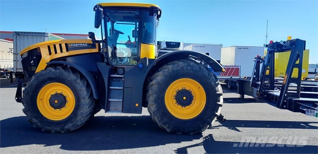 JCB 8330 Трактори