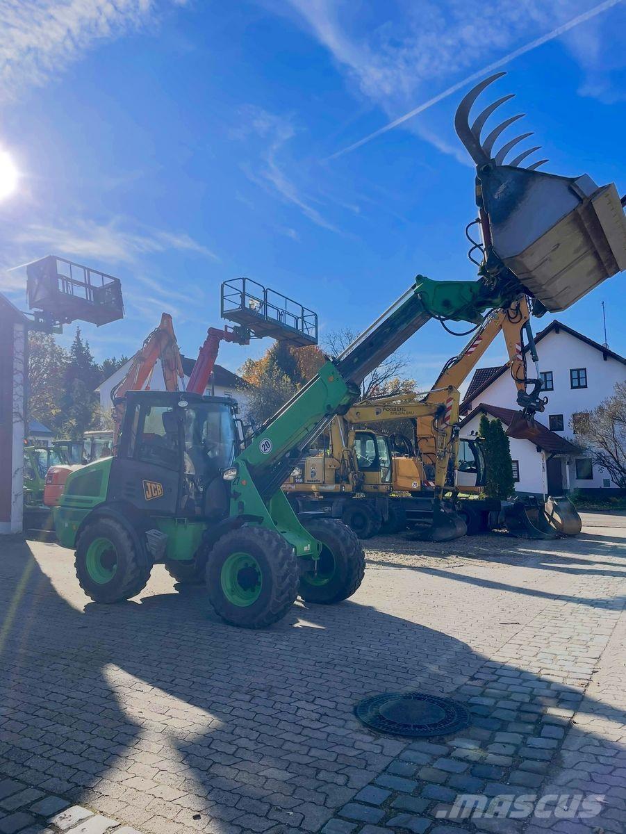 JCB TM 220 Фронтальні навантажувачі