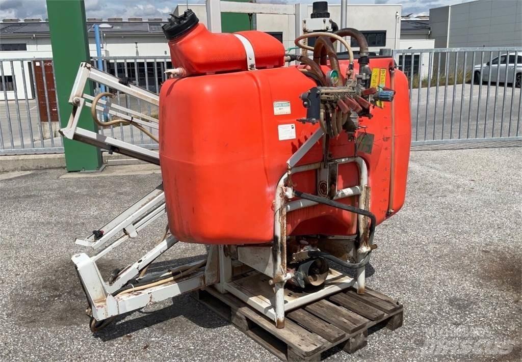  Jessernigg 660/12 Причіпні обприскувачі