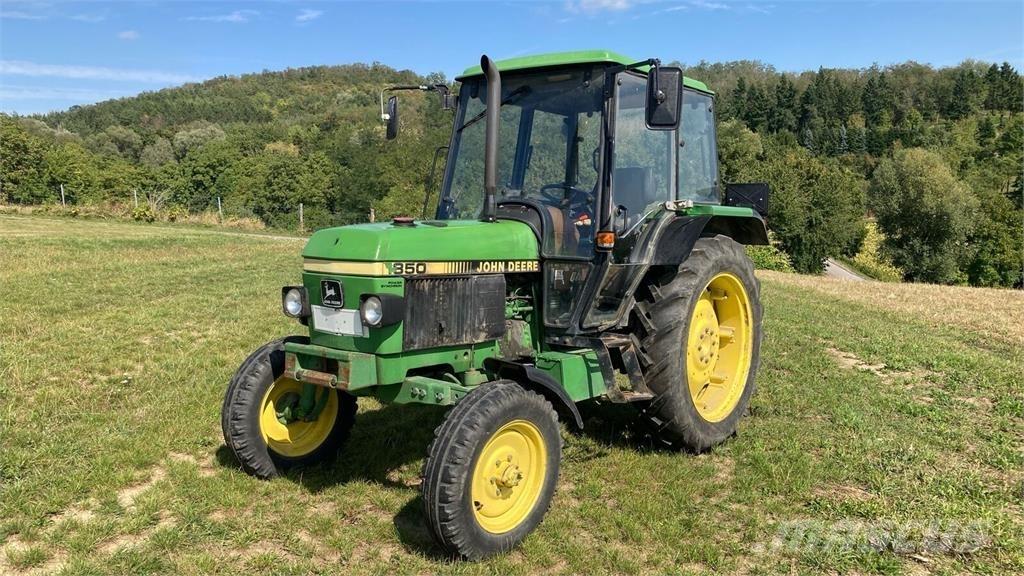 John Deere 1850 Трактори